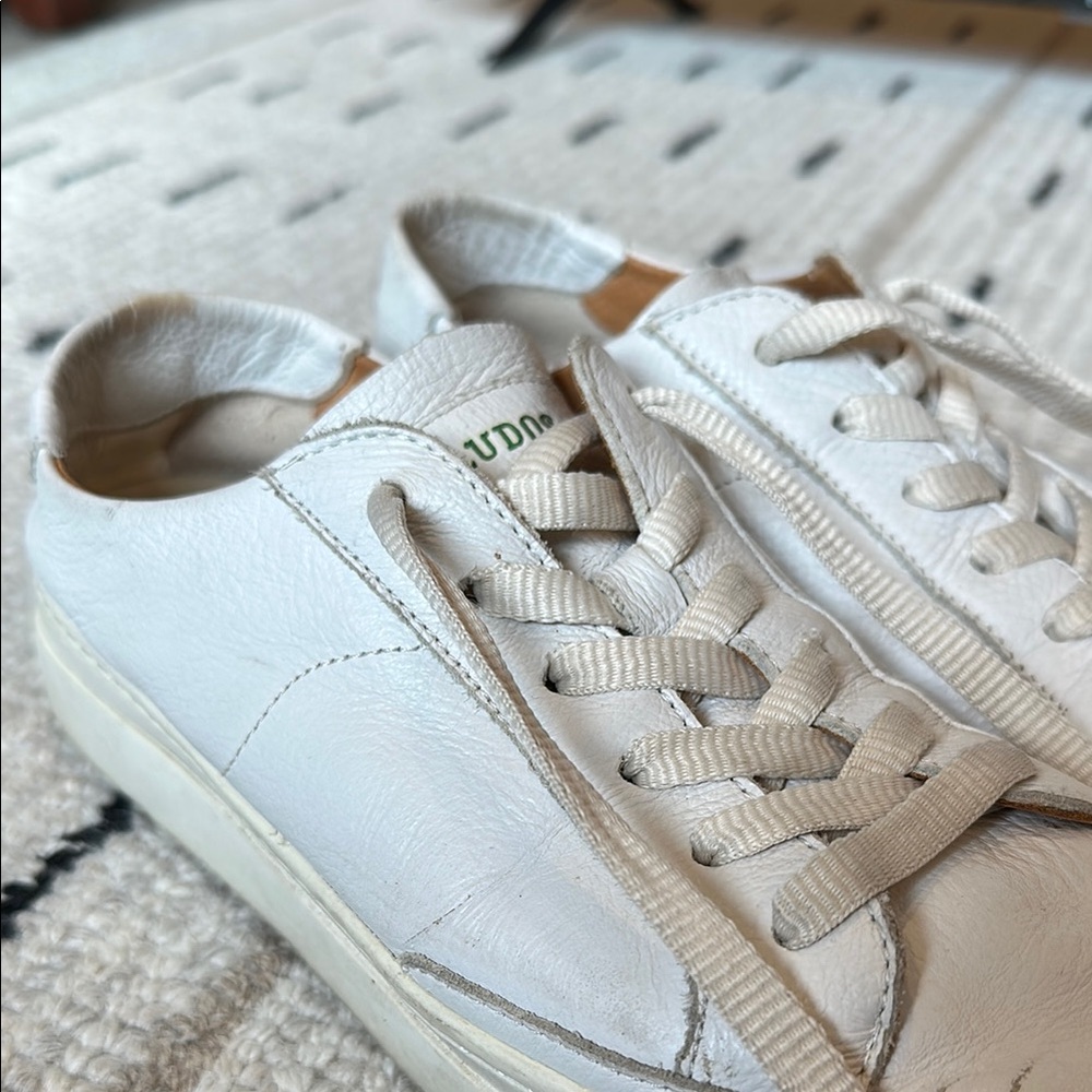 Women’s White Sneakers